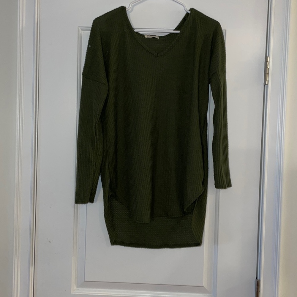 Long sweater, never worn